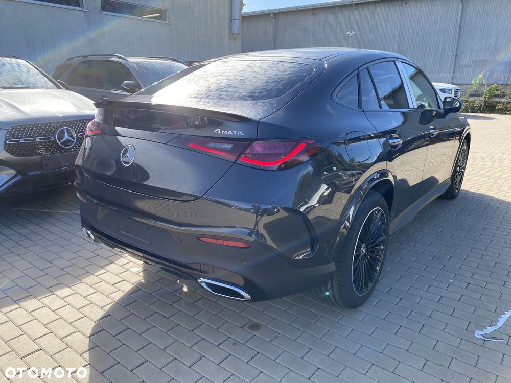 Mercedes-Benz GLC - 4