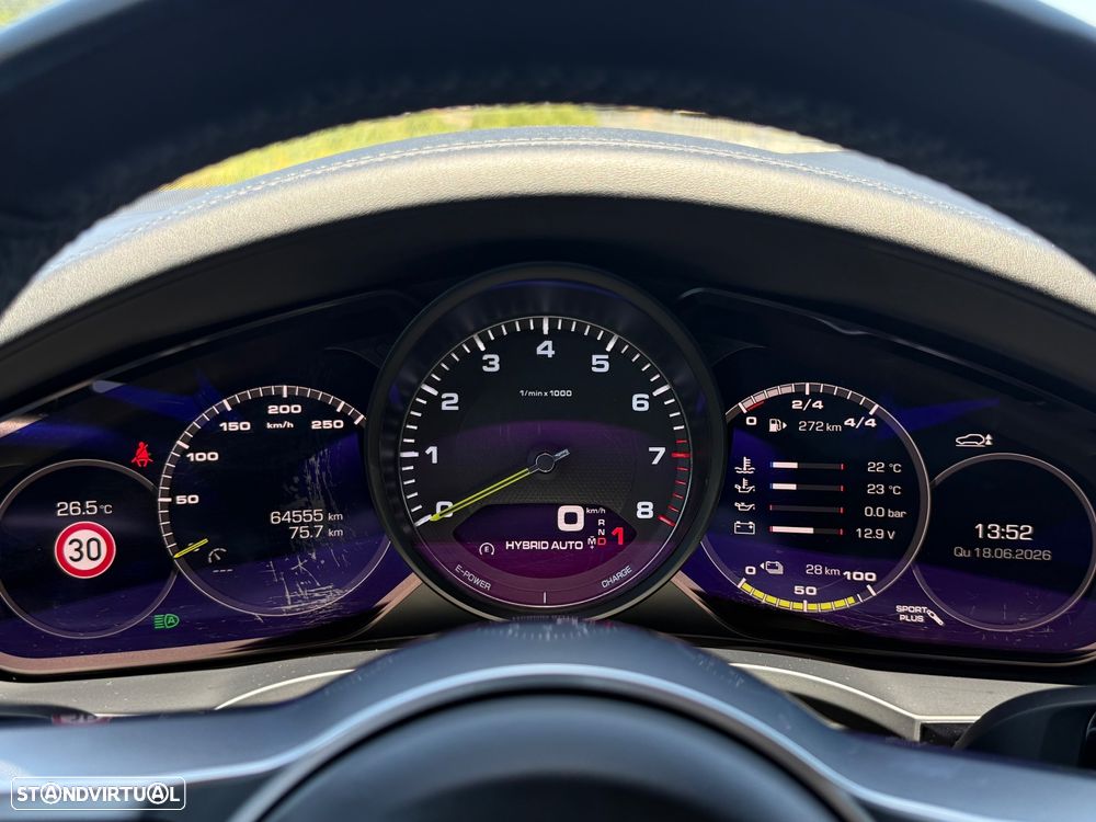Porsche Cayenne E-Hybrid - 27