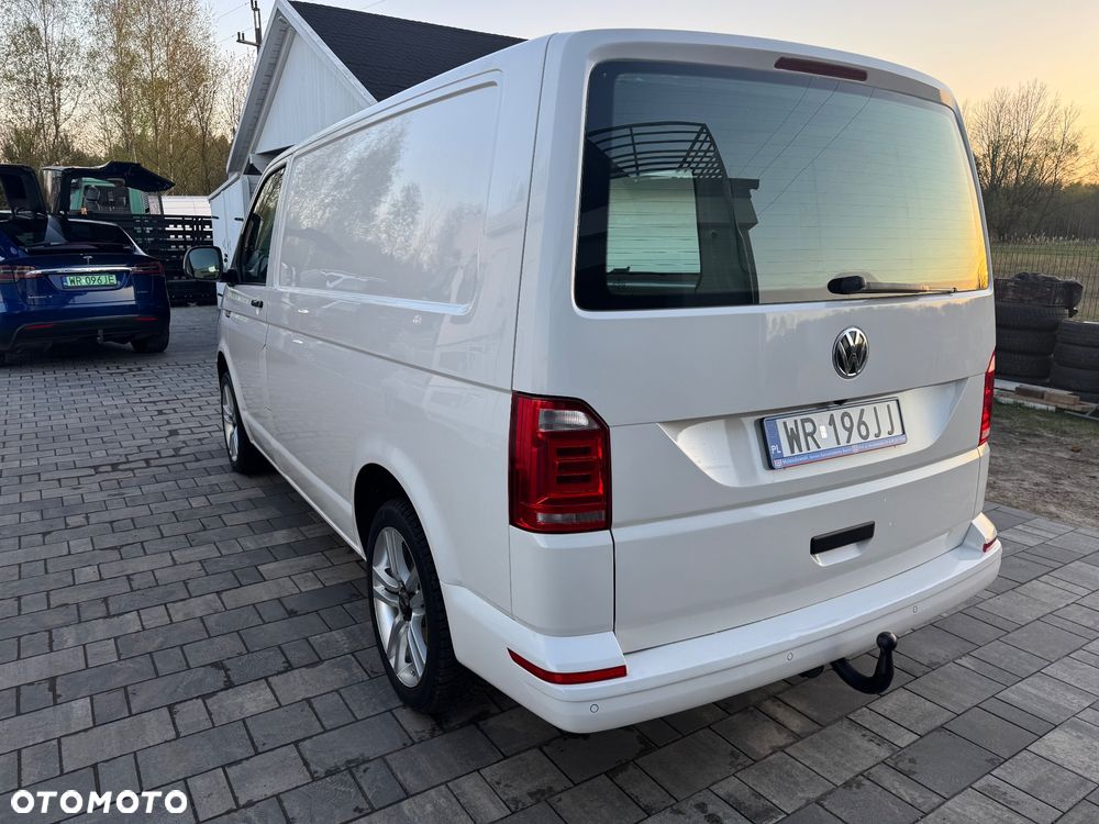 Volkswagen Transporter - 4