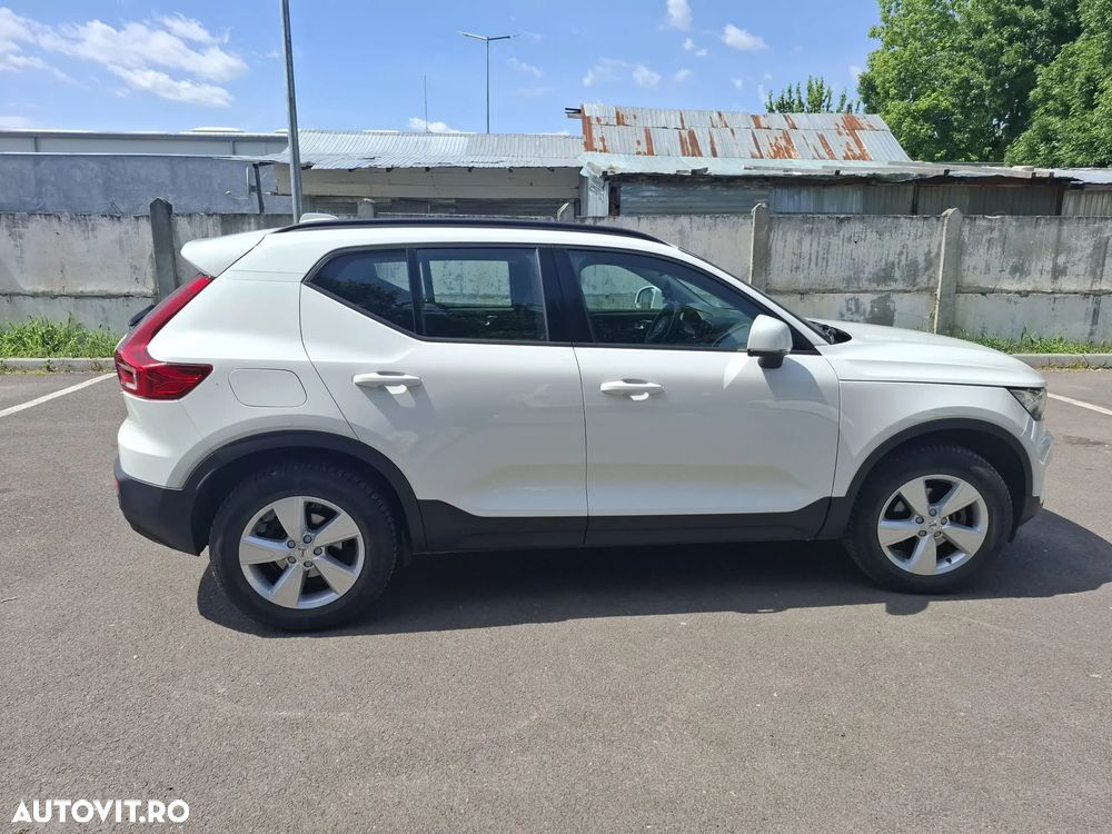 Volvo XC 40 T3 Base - 2