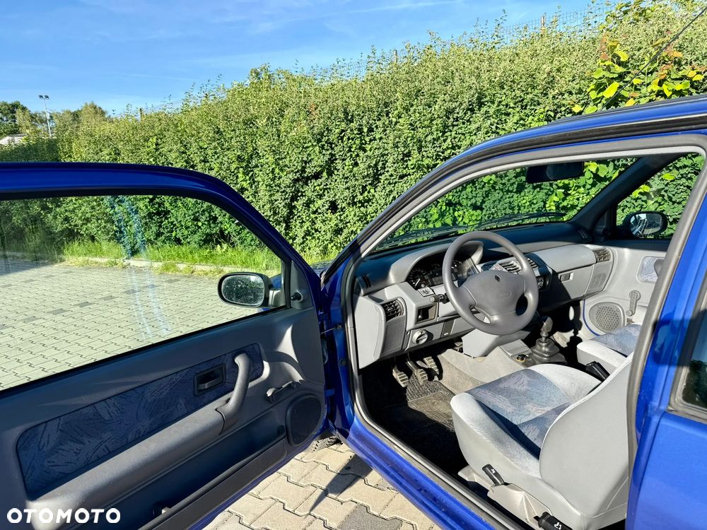 Renault Clio 1.2 RN - 4