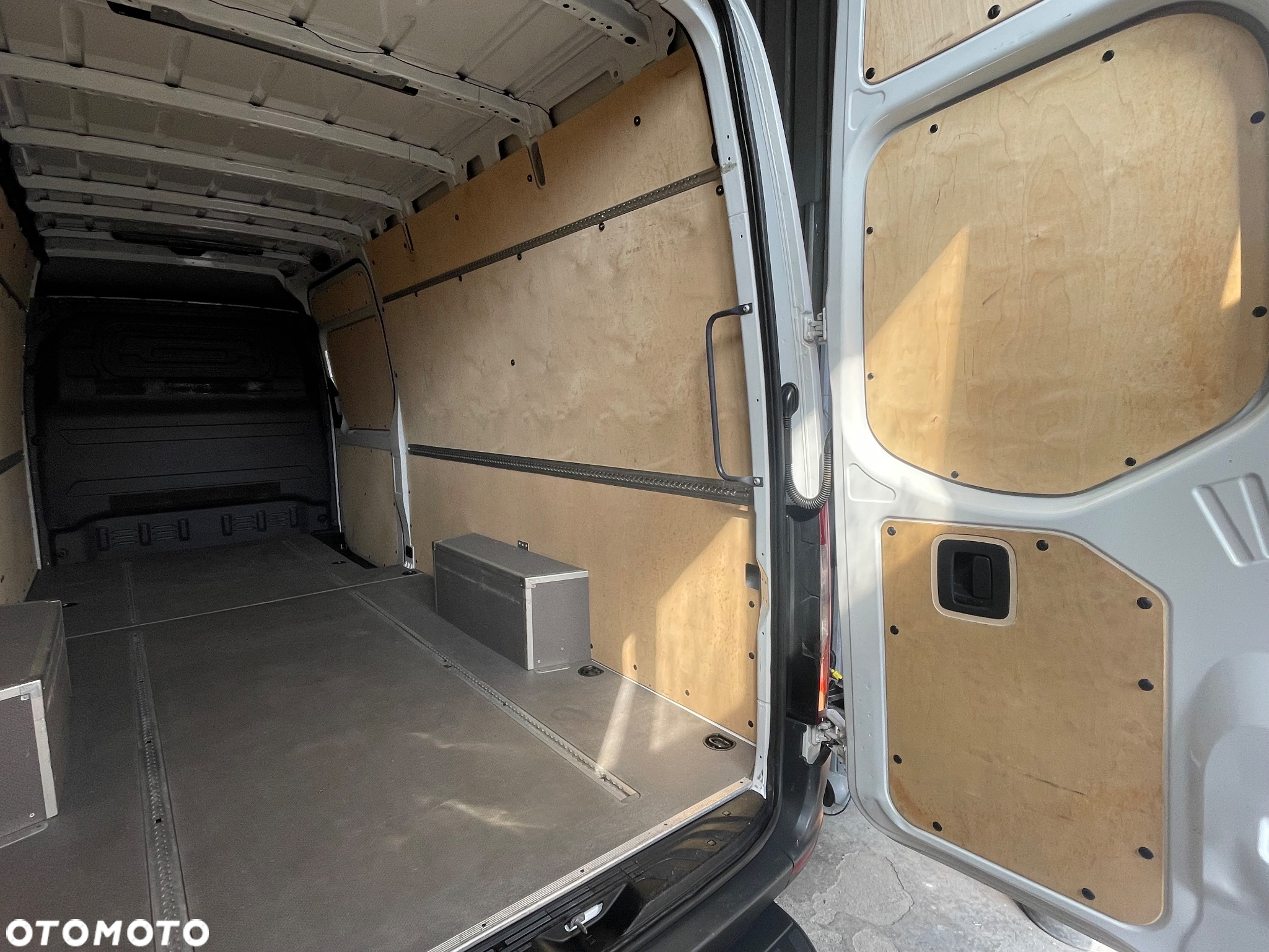 Mercedes-Benz Sprinter 315 - 11
