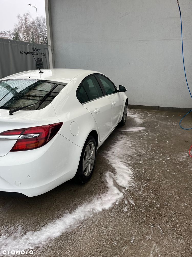 Opel Insignia 1.8 - 3