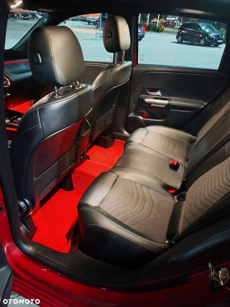 Mercedes-Benz Klasa B 200 d 4-Matic 8G-DCT - 13