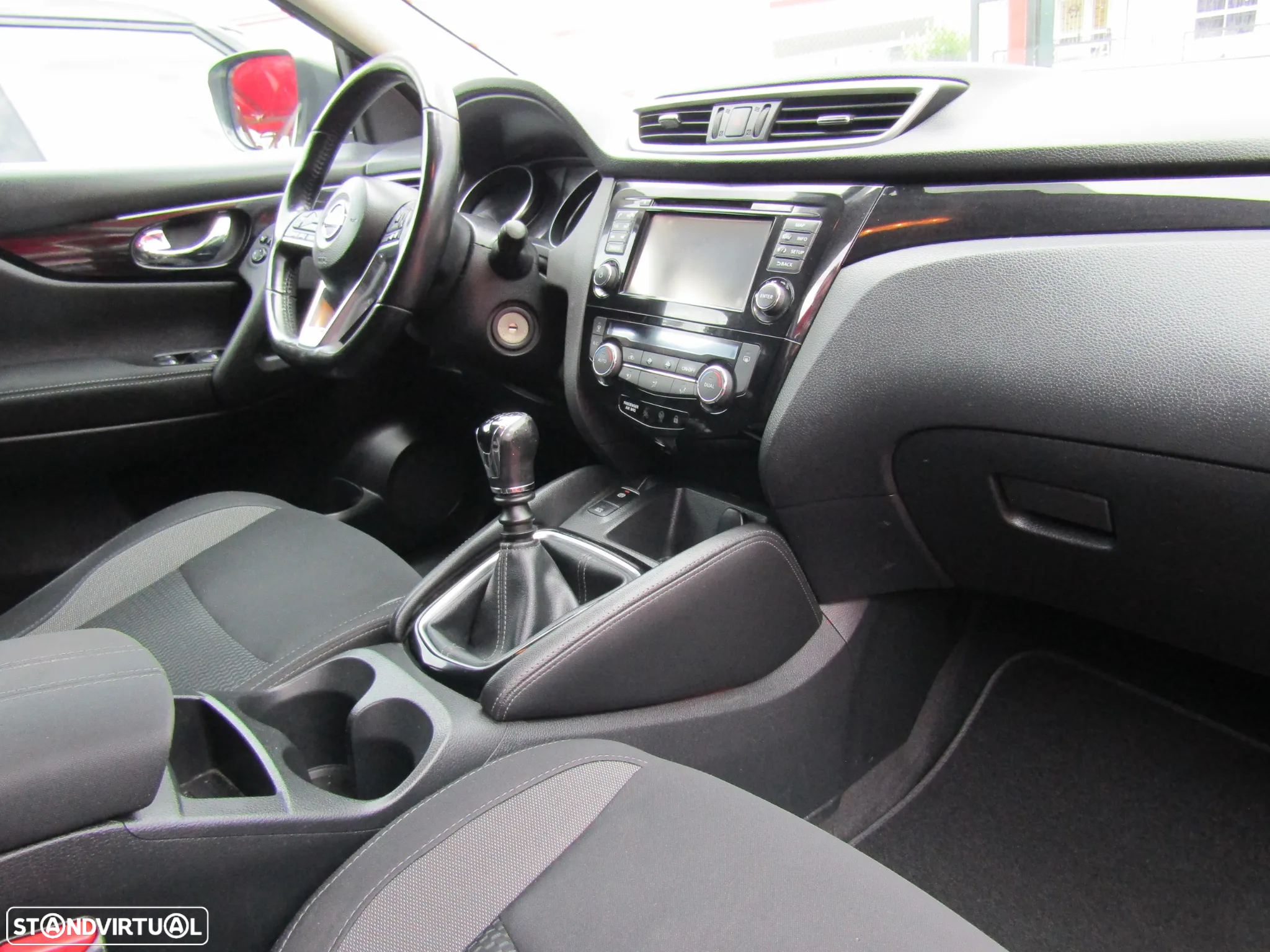 Nissan Qashqai 1.5 dCi Tekna Premium - 11