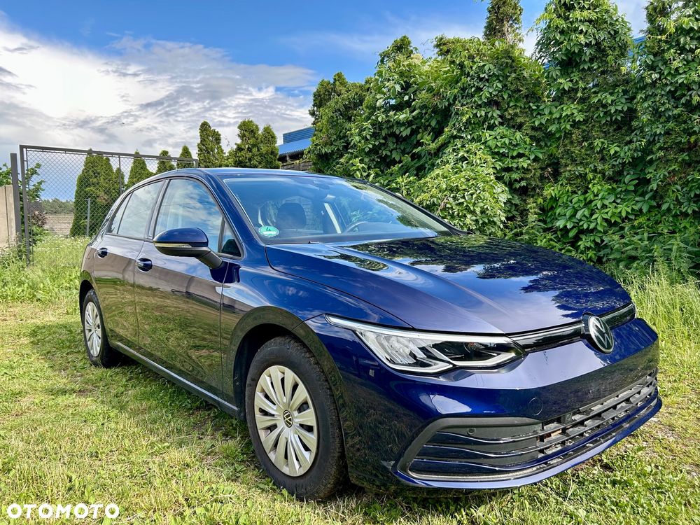 Volkswagen Golf - 1