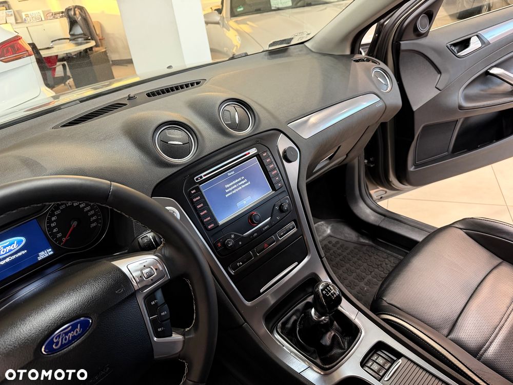 Ford Mondeo 2.0 TDCi Titanium LXS - 26