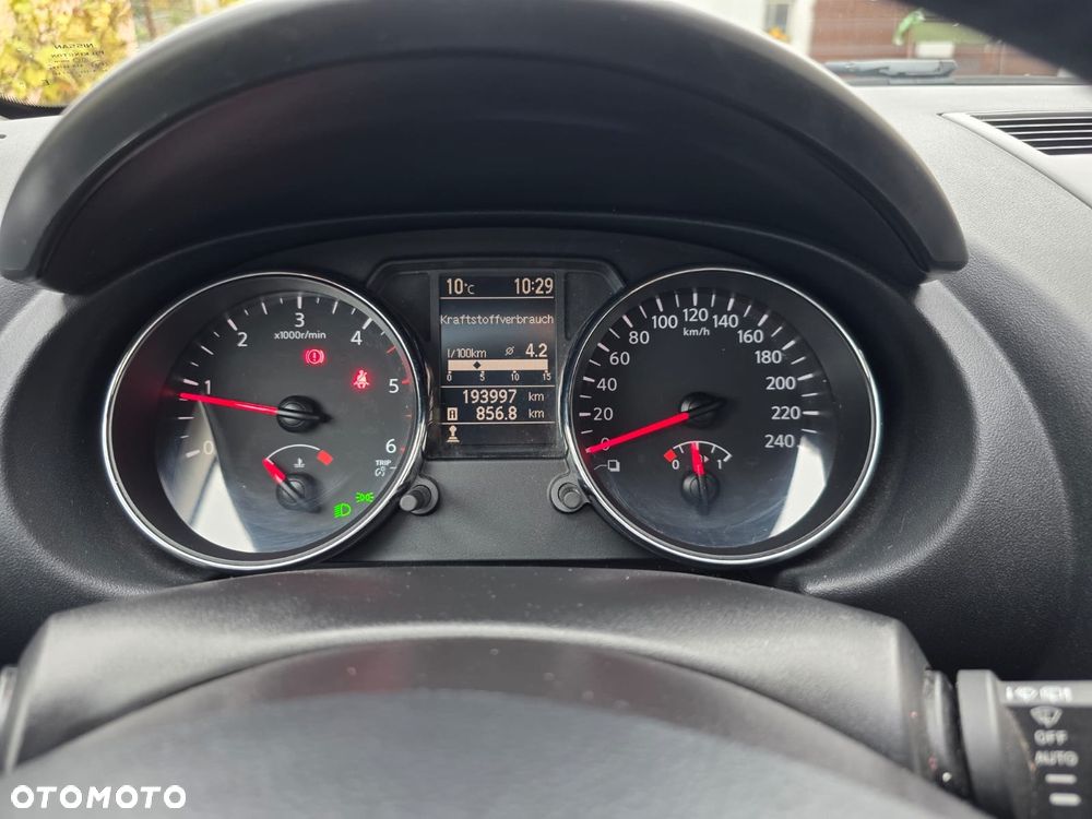 Nissan Qashqai - 6