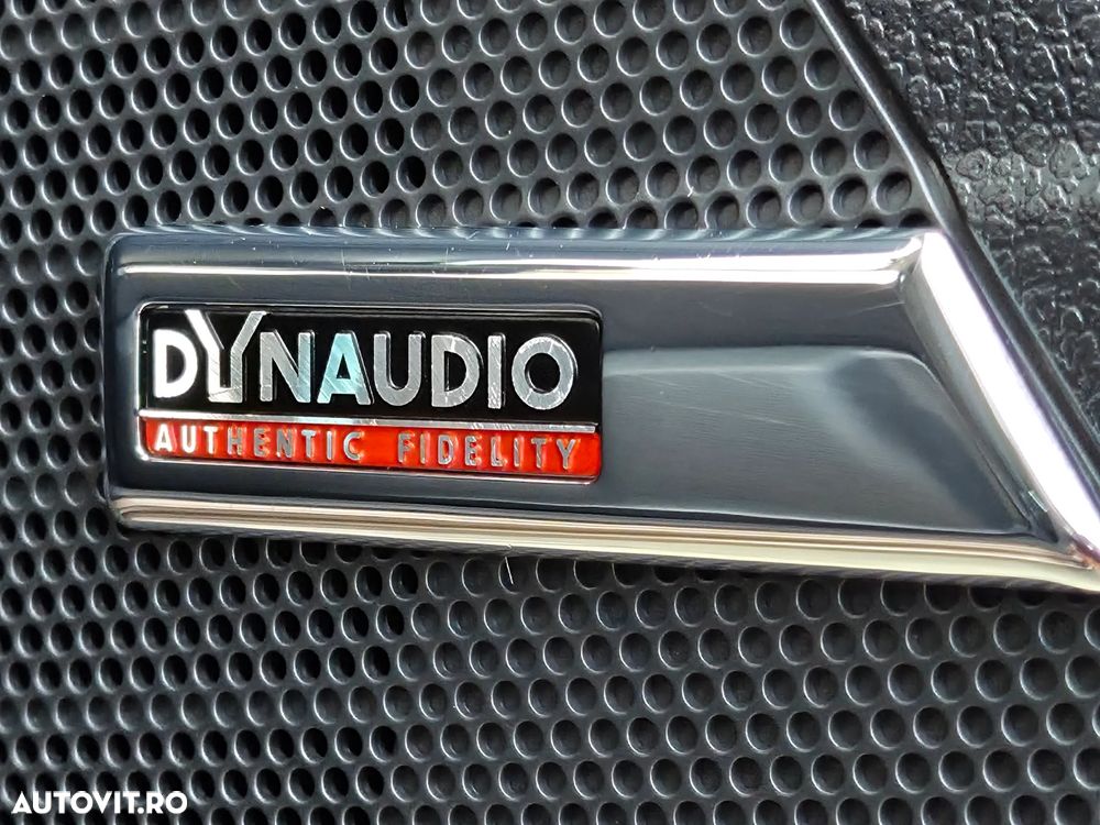 Volkswagen Tiguan - 23