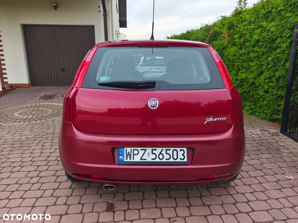 Fiat Grande Punto - 4