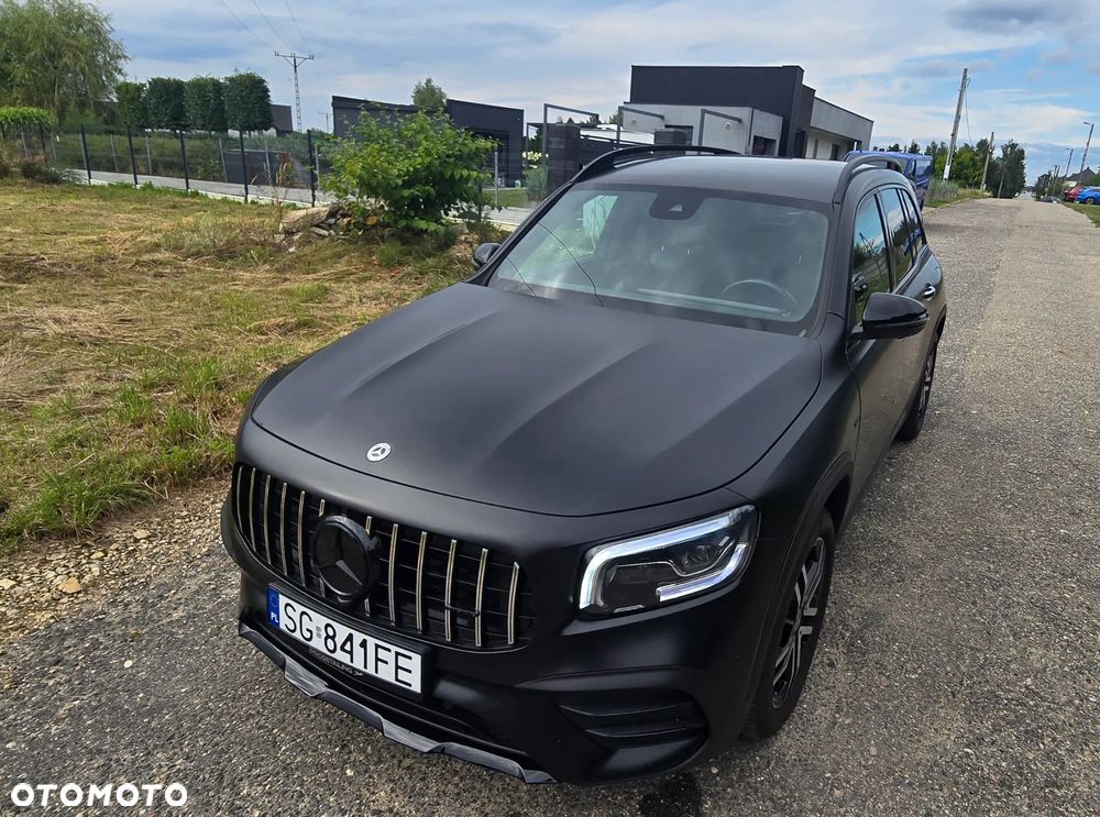 Mercedes-Benz GLB 250 8G-DCT AMG Line - 15