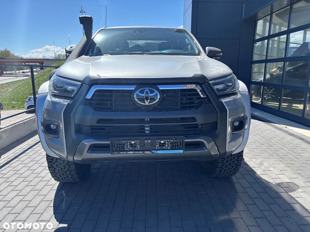 Toyota Hilux 2.8 D-4D Double Cab Invincible 4x4 - 4