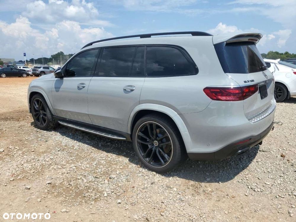 Mercedes-Benz GLS - 4
