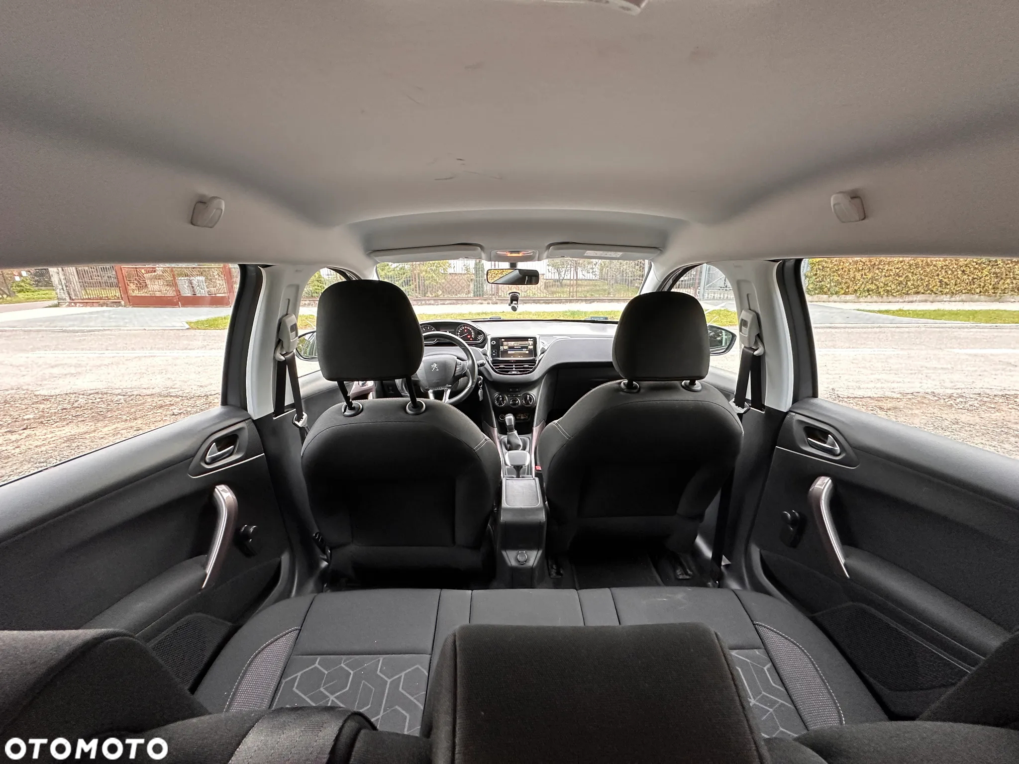 Peugeot 2008 1.6 BlueHDi Active - 13