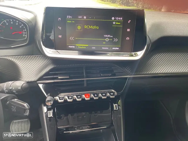 Peugeot 2008 PureTech 130 EAT8 Allure - 10