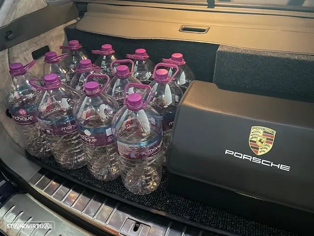 Porsche Cayenne Turbo - 13
