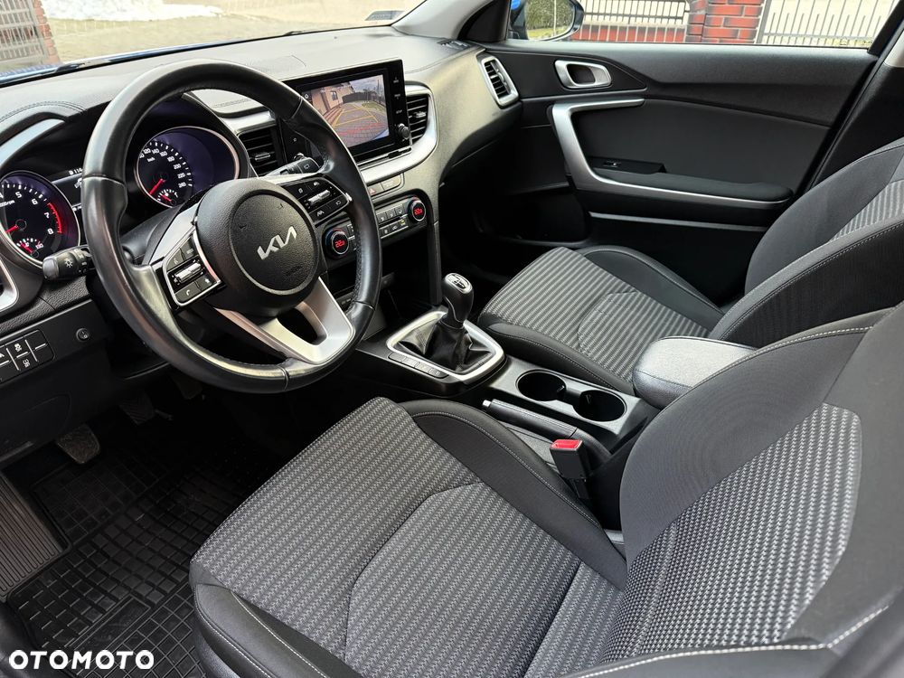 Kia Ceed 1.5 T-GDI M - 18