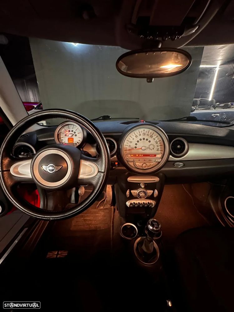 MINI 3 Portas Cooper D - 15