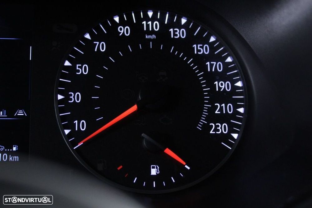 Renault Clio 1.0 TCe Techno - 27