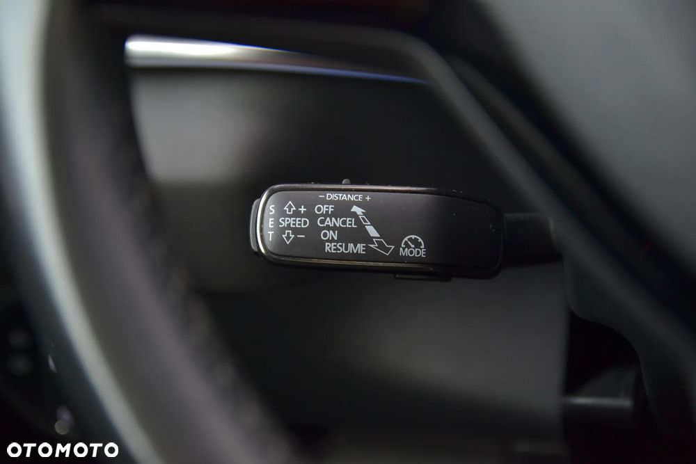 Skoda Karoq 2.0 TDI SCR 4x4 Style DSG - 24