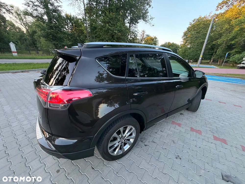 Toyota RAV4 2.0 D-4D 4x2 Start-Stop Executive - 5