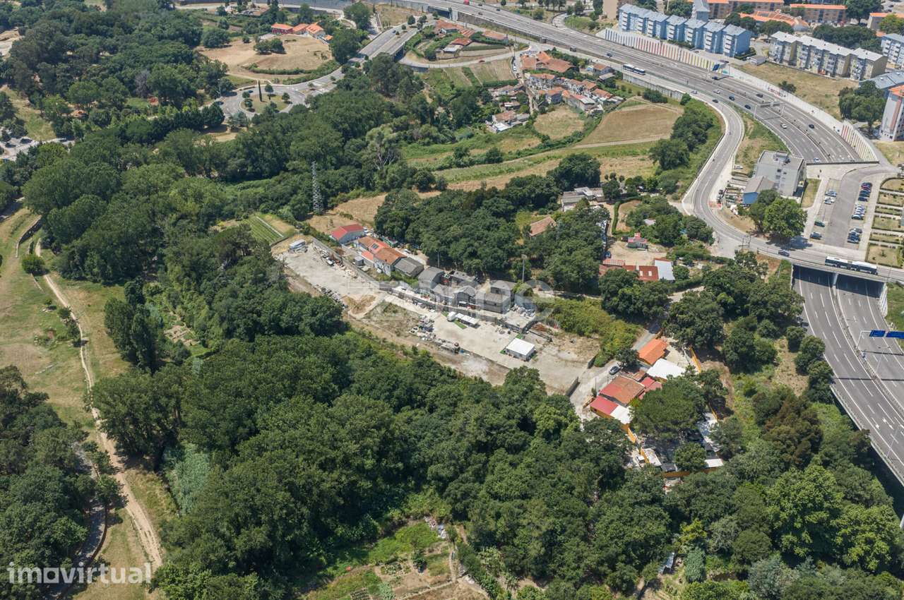 Terreno em Campanhã - Grande imagem: 3/15