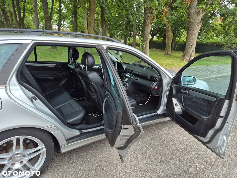 Mercedes-Benz Klasa C - 29