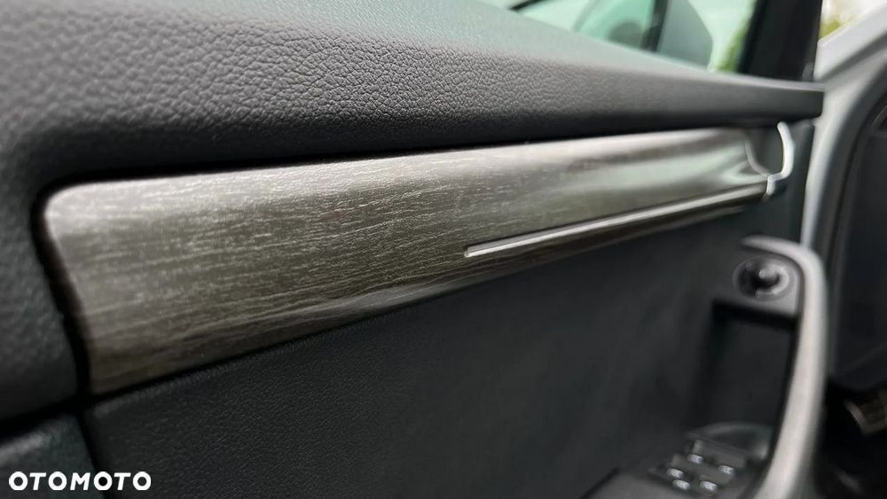 Skoda Octavia Scout 2.0 TDI 4x4 DSG - 39