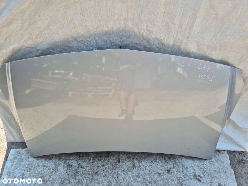 MASKA POKRYWA SILNIKA MERCEDES-BENZ B-KLASA W246 KOD 761 - 2