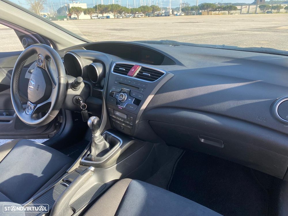 Honda Civic 1.4 i-VTEC Comfort - 8