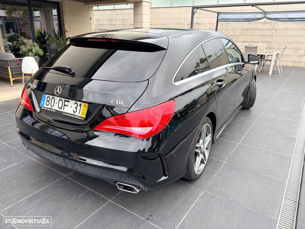 Mercedes-Benz CLA 200 d Shooting Brake AMG Line - 12