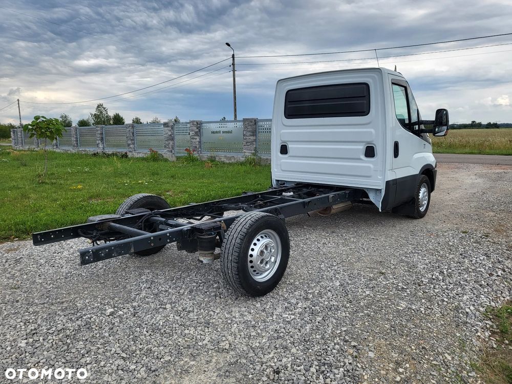 Iveco 35S16 Hi-Matic - 6