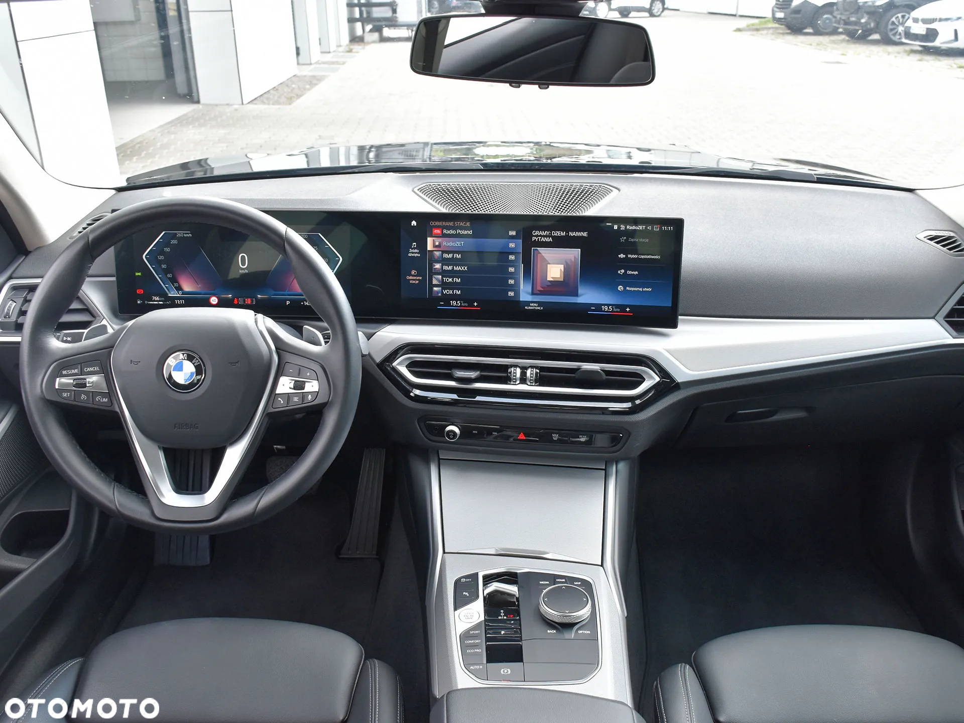 BMW Seria 3 318d - 26