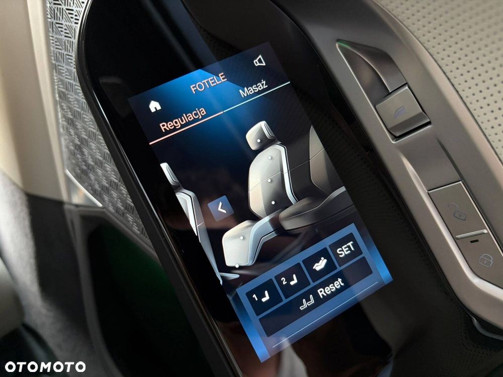 BMW Seria 7 - 35