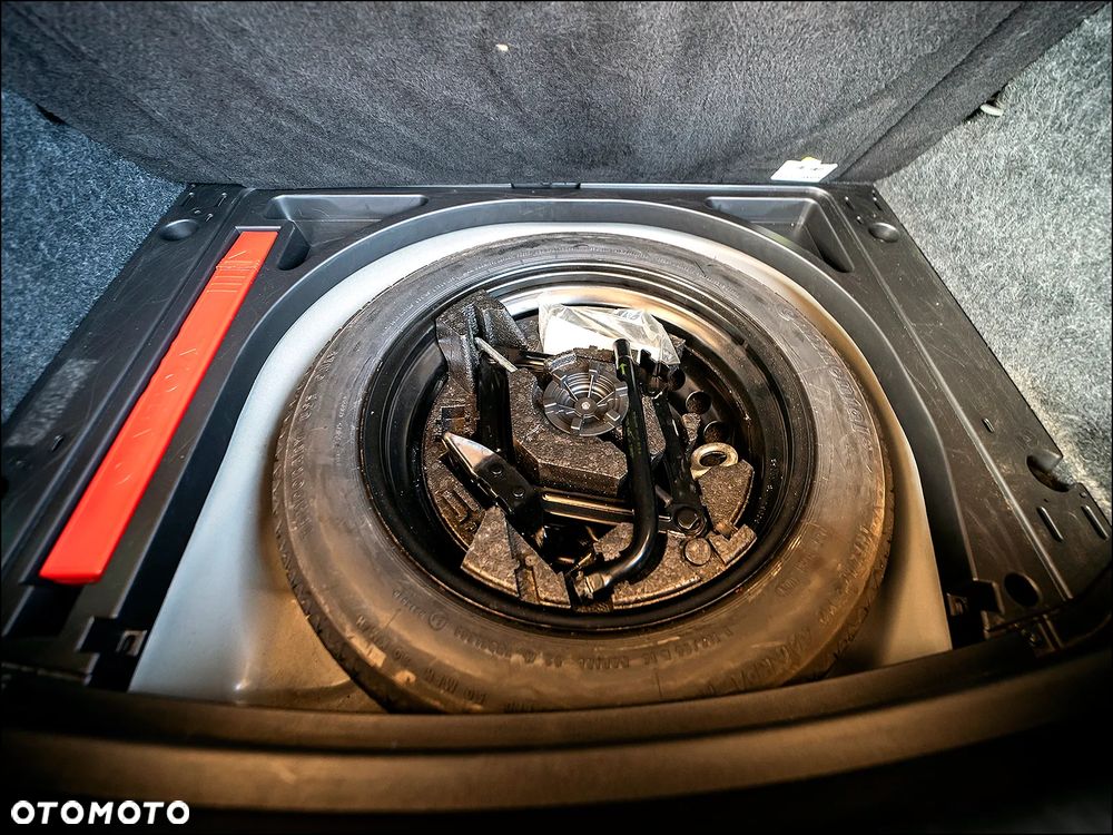 Volvo V40 D2 Summum - 39