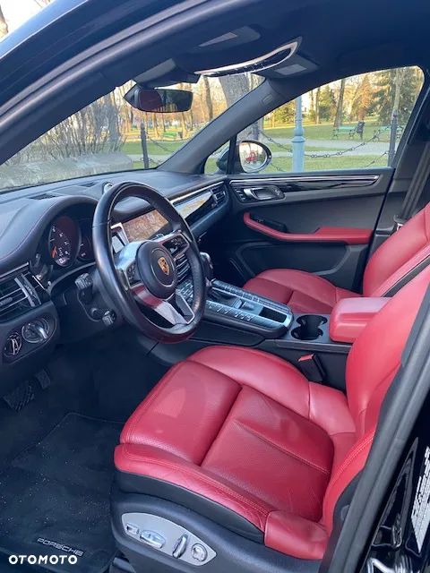 Porsche Macan - 5