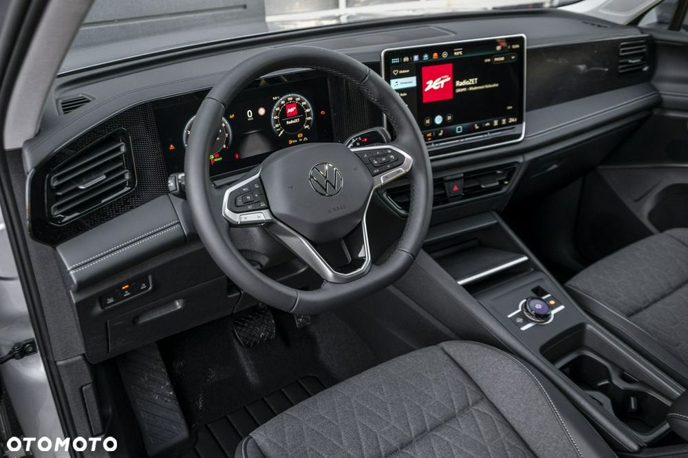 Volkswagen Tiguan - 10