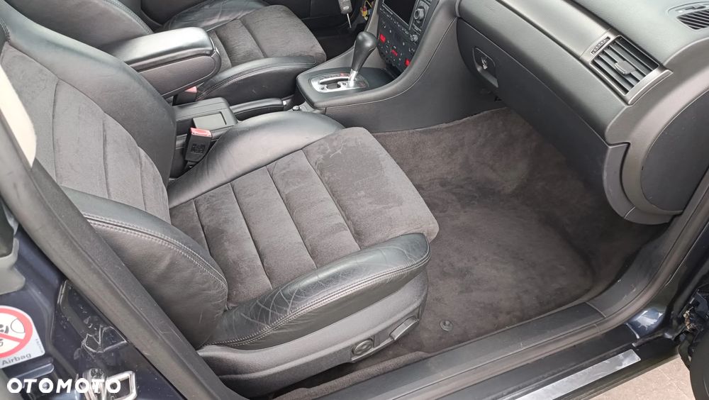 Audi A6 Avant - 27