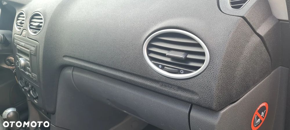 Ford Focus 1.6 Comfort - 24