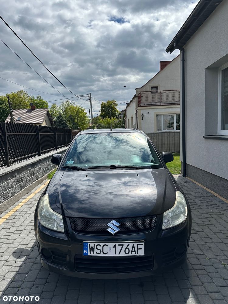 Suzuki SX4