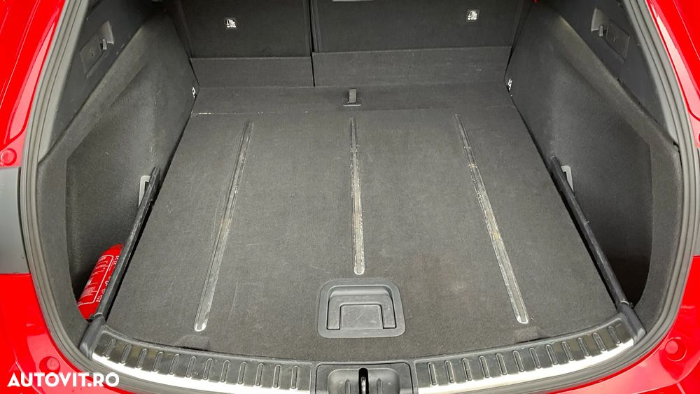 Toyota Corolla 1.8 Hybrid Touring Sports - 32