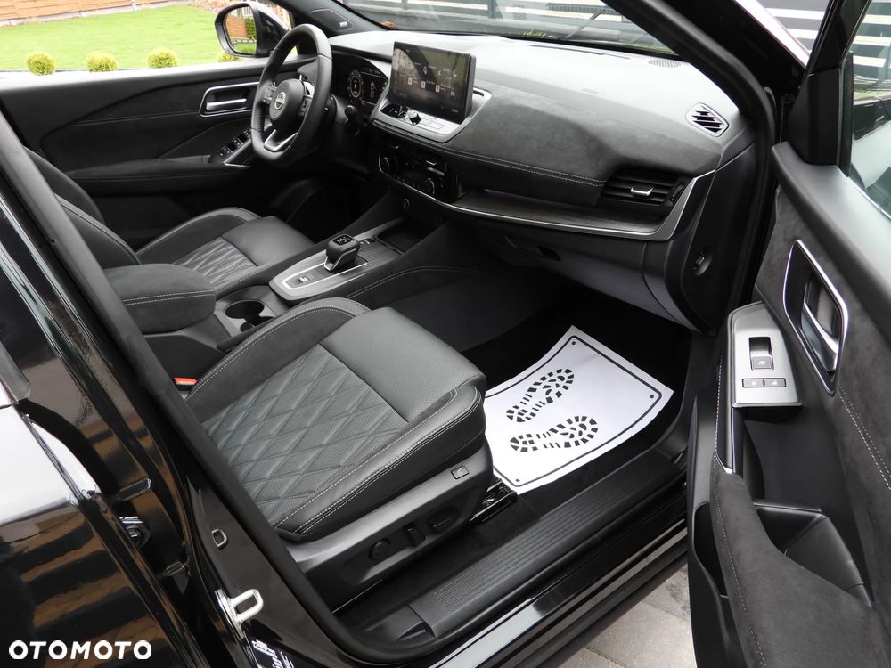 Nissan Qashqai 1.3 DIG-T MHEV Xtronic Tekna+ - 35