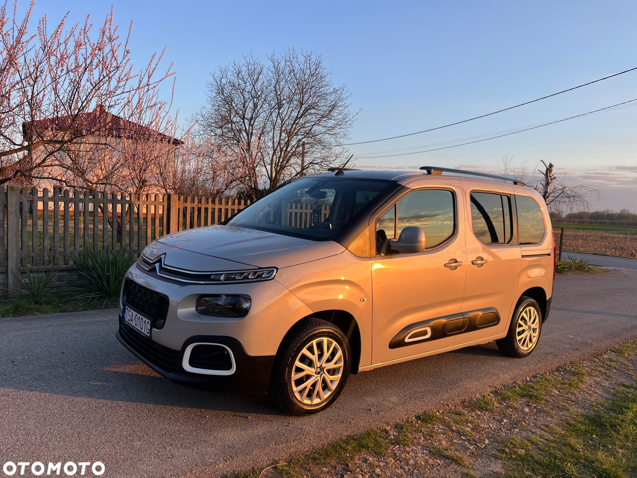 Citroën Berlingo M 1.2 PureTech Feel S&S - 3