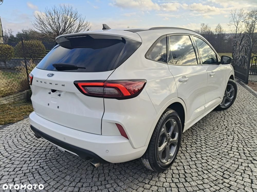Ford Kuga - 18