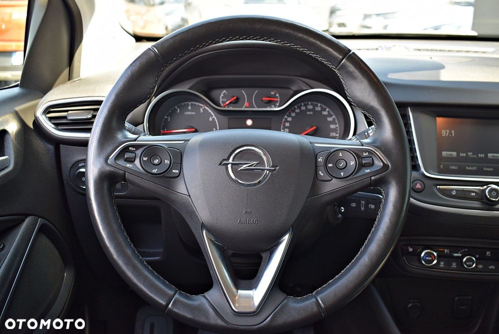 Opel Crossland - 25
