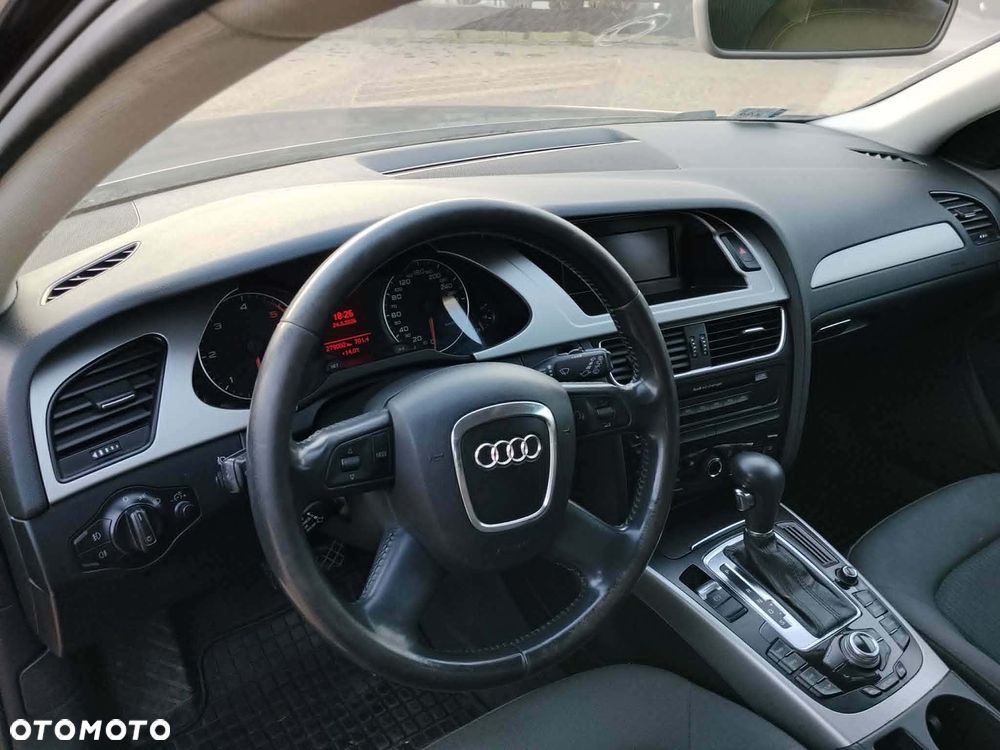 Audi A4 Avant 2.0 TDI Multitronic - 5