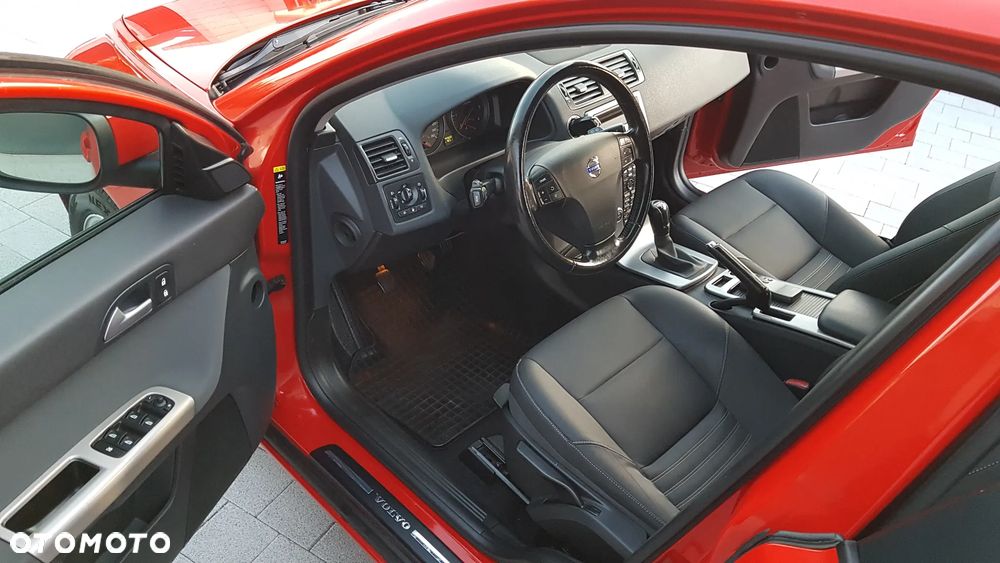 Volvo V40 - 13
