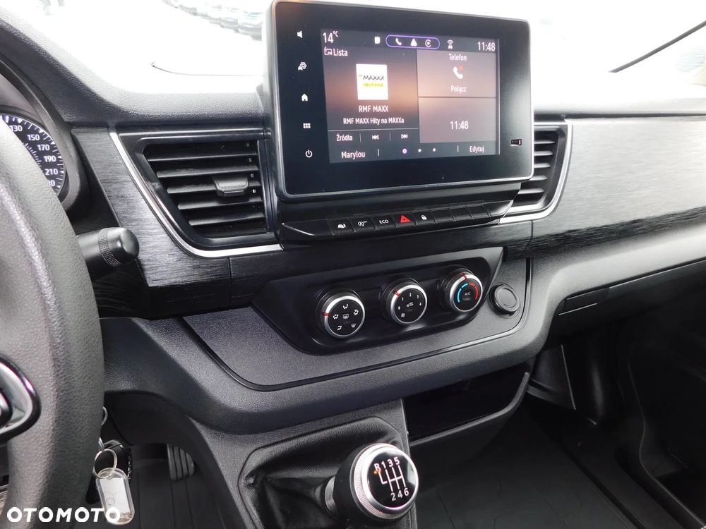 Renault Trafic - 8
