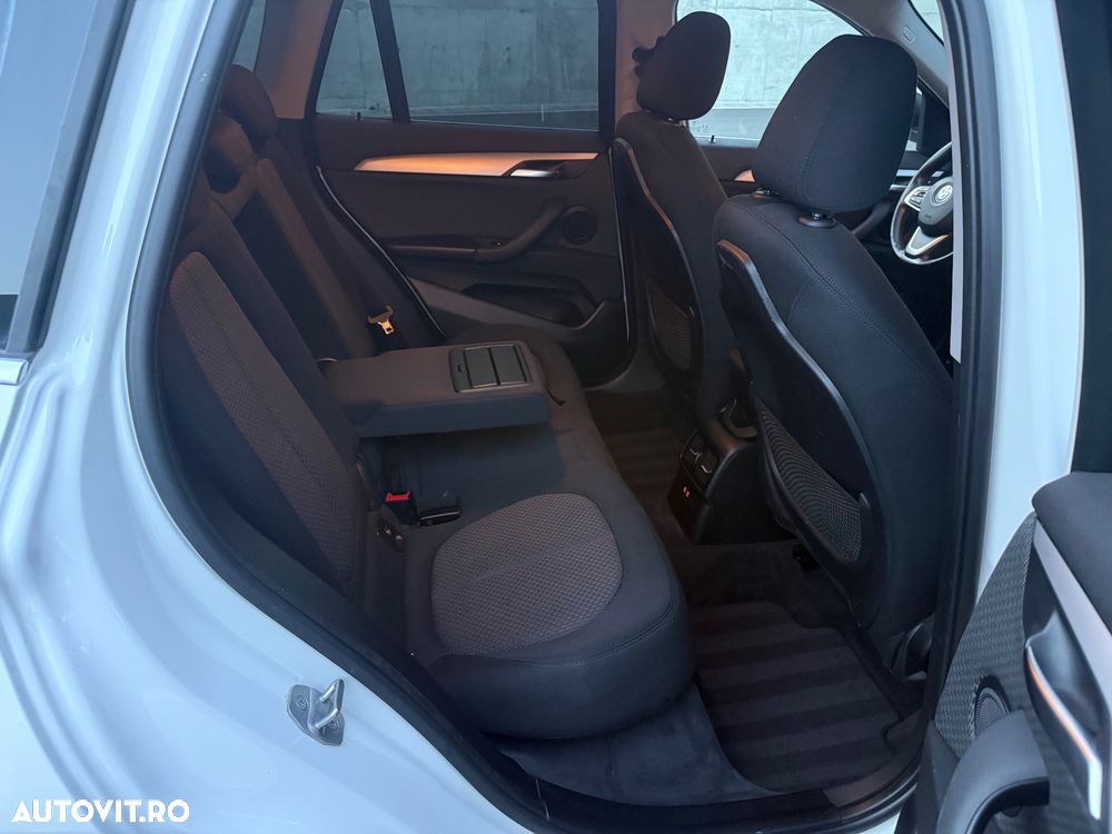 BMW X1 - 16