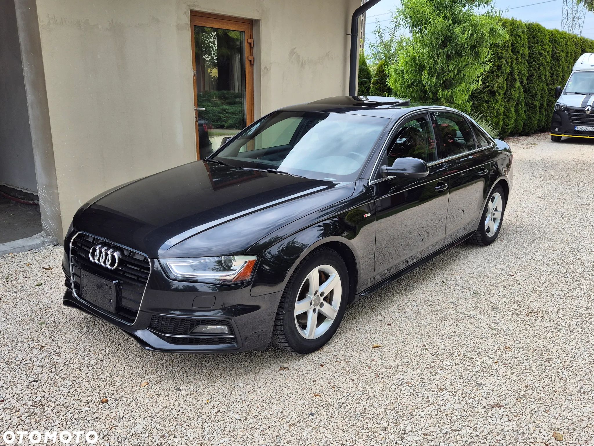 Audi A4 - 1